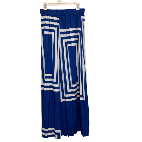 Commense Blue & White Geometric Wide-Leg Set - Picture 5 of 6